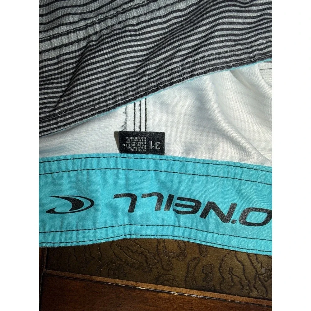 O'neill Board Shorts Mens 31x11 Multicolor Striped Quick Dry Drawstring Tie Surf